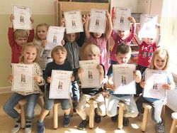 Alle Kinder bekommen am Ende ein Zertifikat